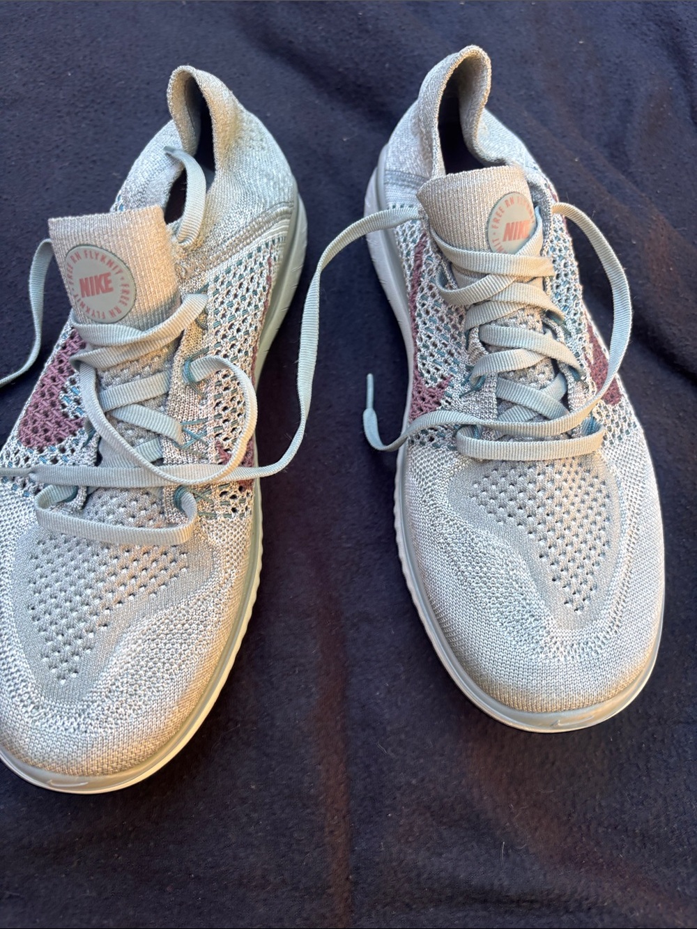 Nike Women’s Flyknit Sneakers - Light Gray with Pink Accents. 2018.